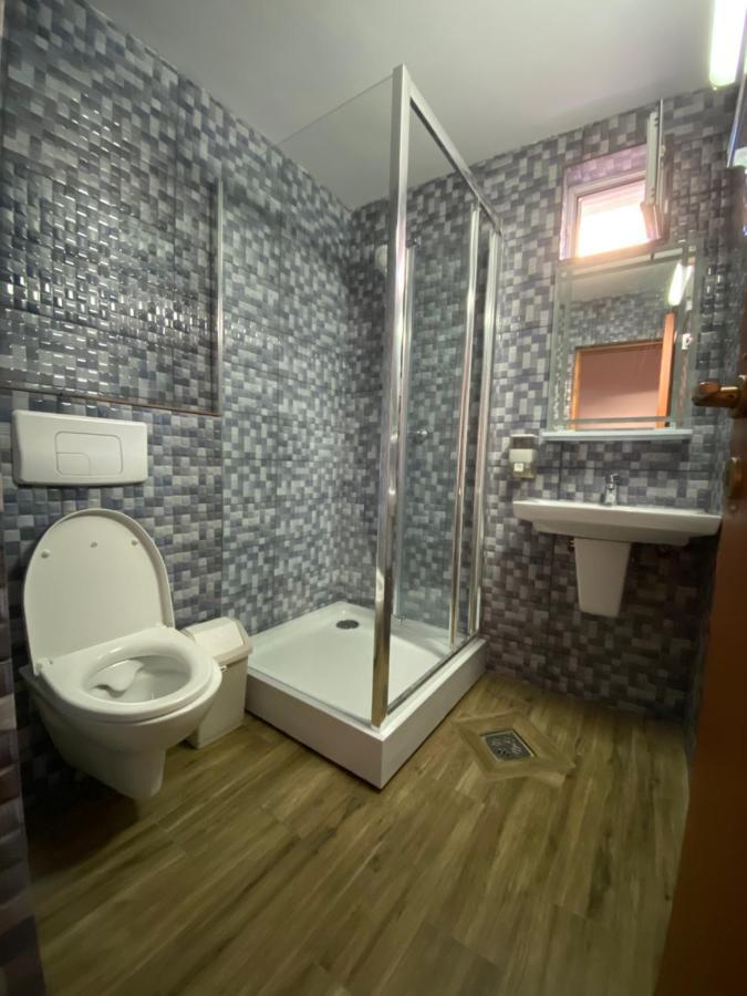 Casa Ciobi 호텔 Două Mai 외부 사진